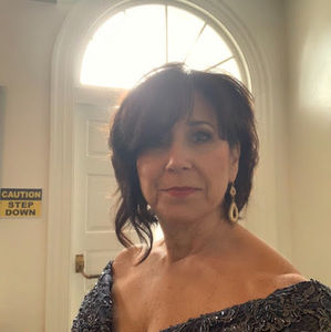 Meet your Posher, Donna